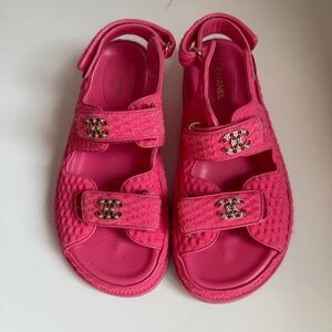 Chanel 22S Pink Knit Dad Sandals – Size 38